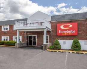 Гостиница Econo Lodge Inn & Suites Windsor  Виндзор Локс